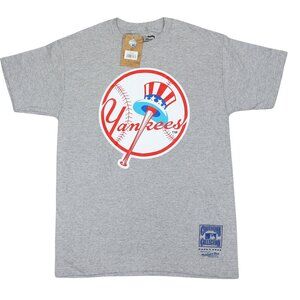 Mitchell & Ness New York Yankees Cooperstown Collection Short Sleeve T-Shirt NWT